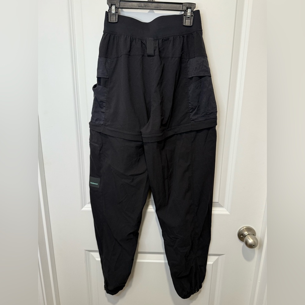 Lululemon Women’s Convertible Hiking Pants-Size 2